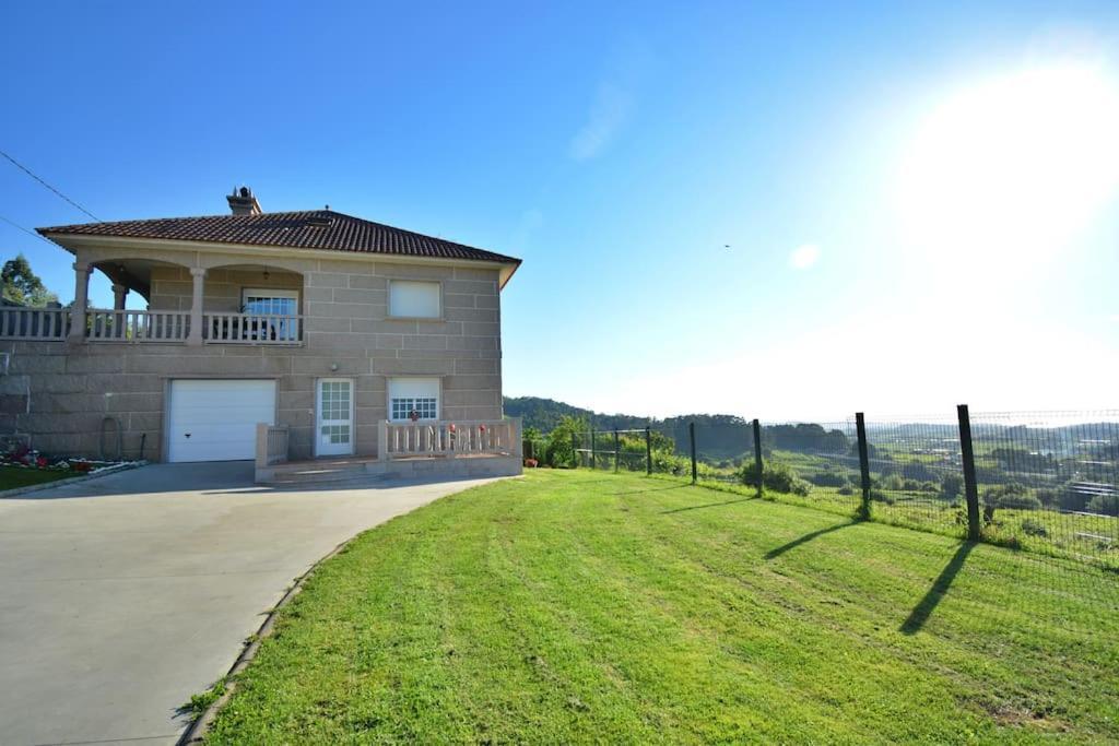Duplex Da Pedra E Da Auga Apartman Meis Kültér fotó